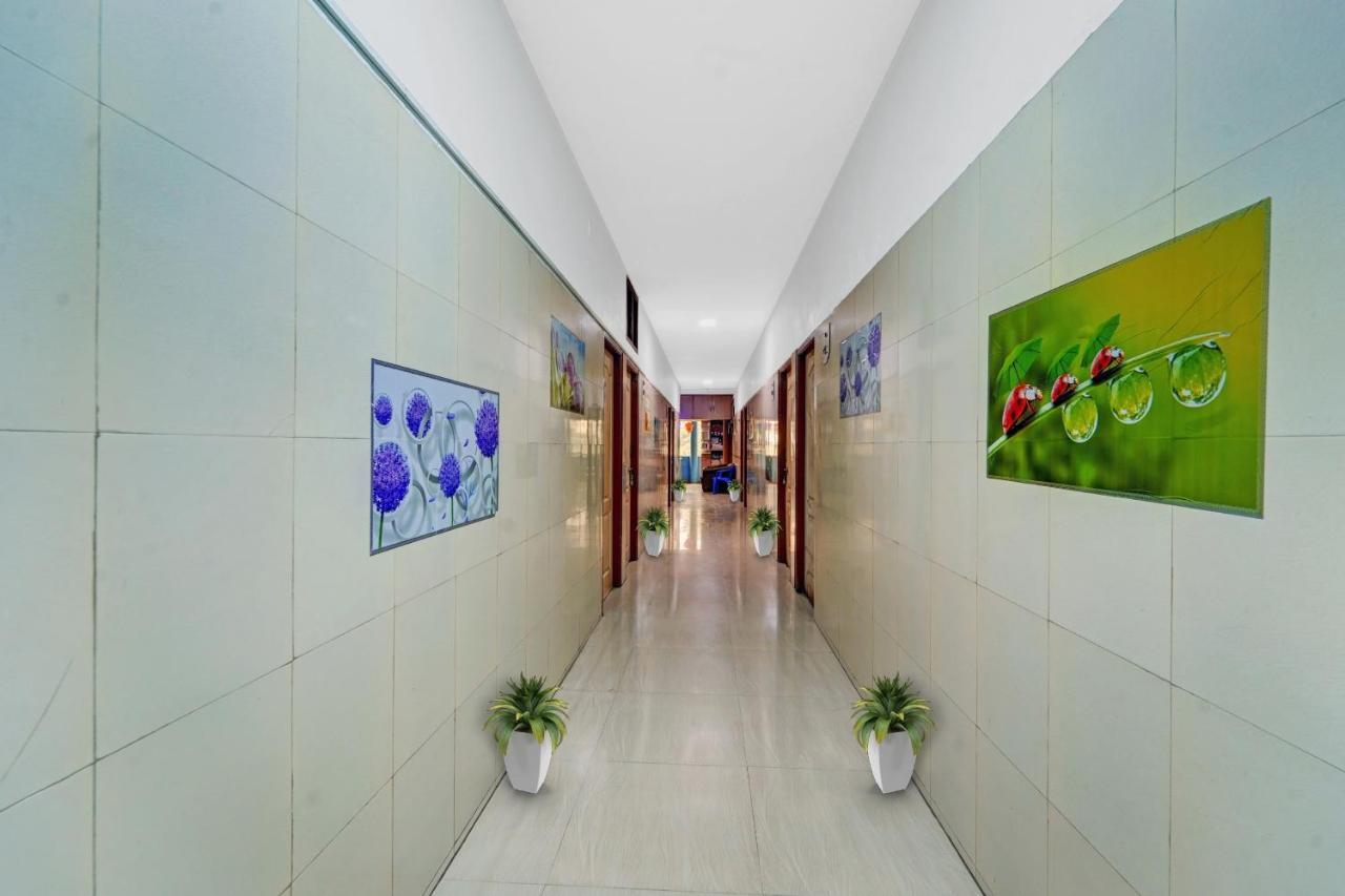 Spot On New Golden Star Guest House Near Thirumangalam Metro Station Ченнаї Екстер'єр фото